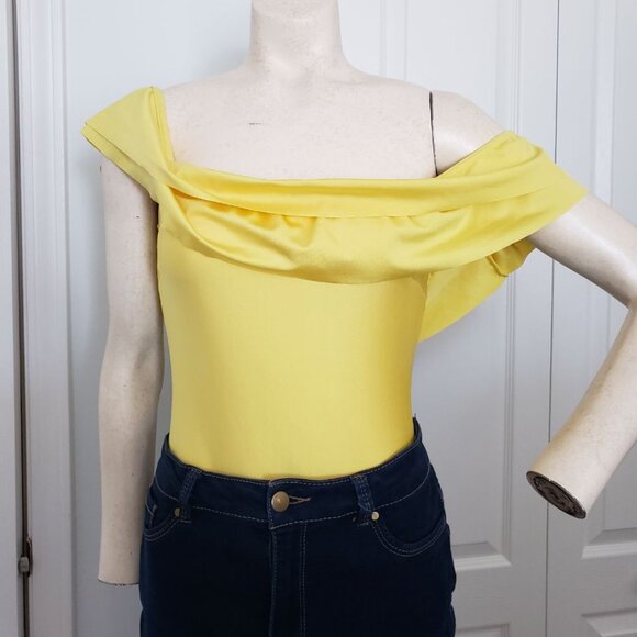 ASOS Swim Double Fri Size 6 Yellow One piece swimsuit with ruffles off shoulder - Picture 8 of 14